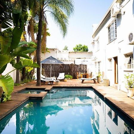 Village Ridge Boutique Stays Pretoria-Noord Eksteriør bilde